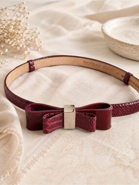 White House Black Market Burgundy Bow Leather Belt